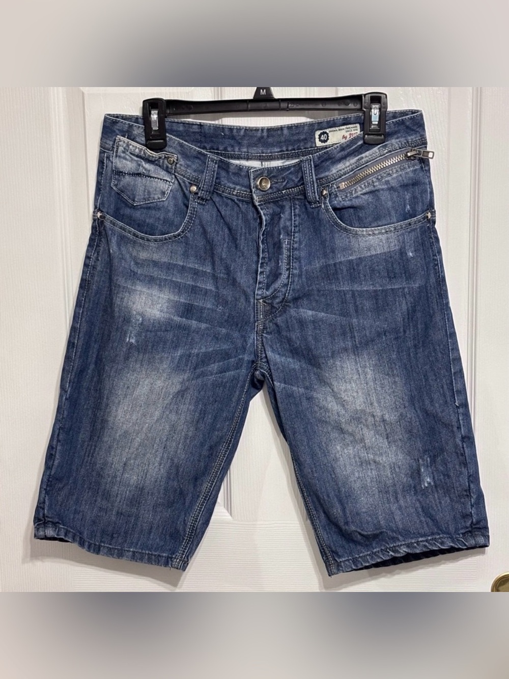 Original Denim Brand JVZ Men's Medium Wash Blue Denim Jeans Shorts Waist 31